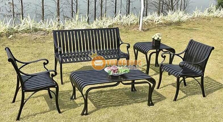 Bộ bàn ghế ngoài trời nhập khẩu sang trọng ZX6007-1